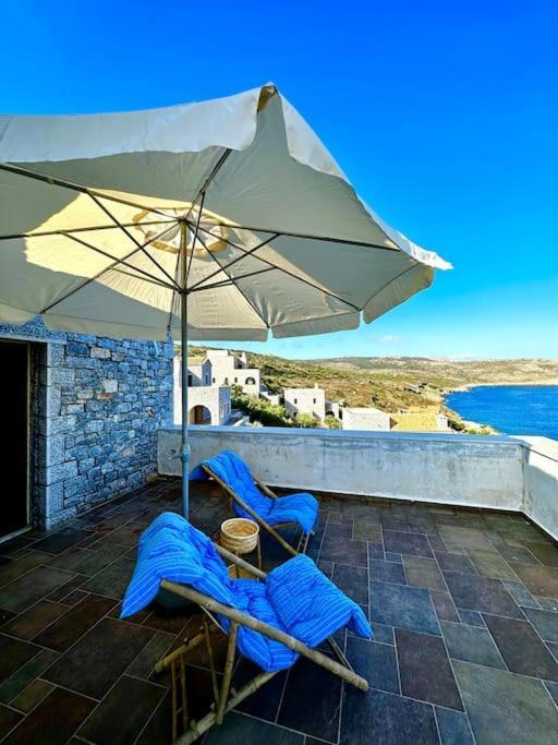 Cozy Cliff Tower W/ Breathtaking Sea Views Villa Agios Georgios Minas Dış mekan fotoğraf